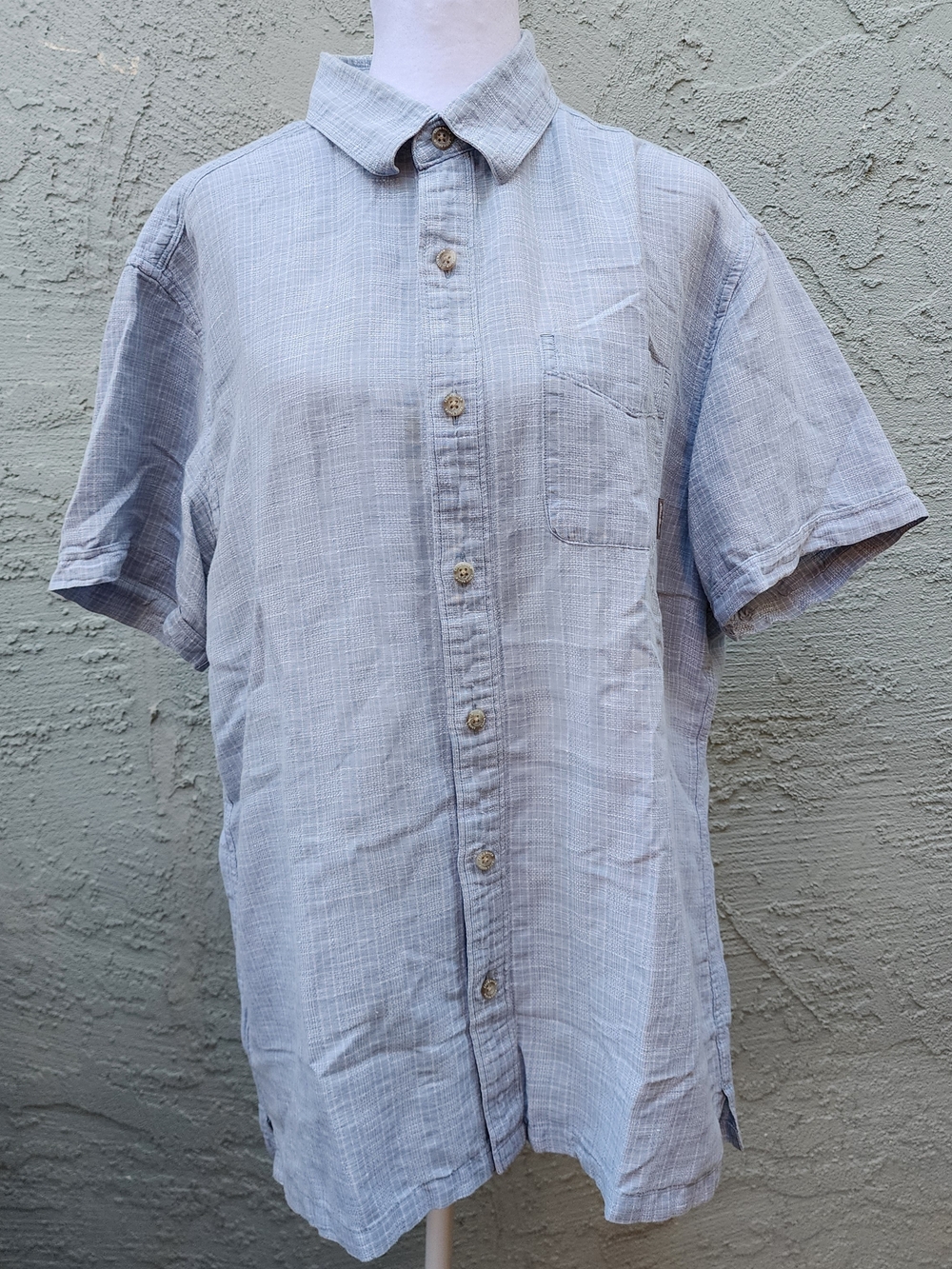 Eddie Bauer Men's Large Classic Fit Short Sleeve Button Down Shirt Blue Slub L